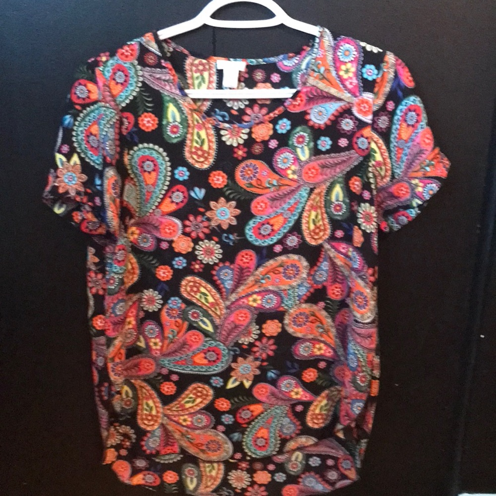 Spense Paisley and floral patterned top. Size Small.